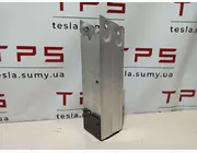Лонжерон переднього бампера правий аналог новий Tesla Model Y, 1487462-00-A (148746200A)
